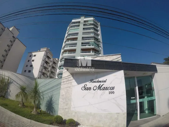 Apartamento com 3 quartos para locação no Centro
