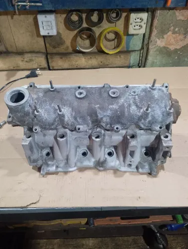 Tampa de cilindro palio 1.0 8v motor fiasa