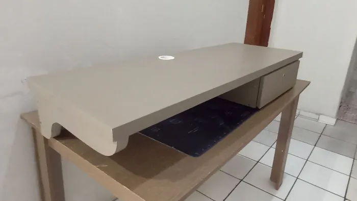 MESA ESCRIVANINHA