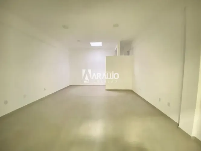 Sala comercial para alugar no Centro - Itajaí