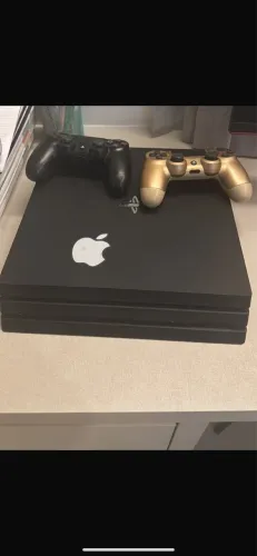 PS4 pro 1 TB
