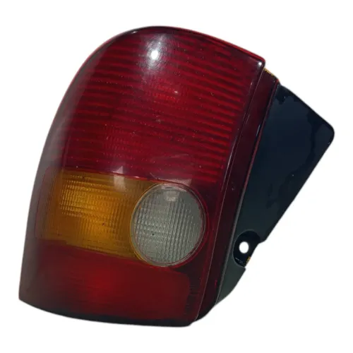 Lanterna Traseira Direita Fiat Palio 1996 1997 A 2000 Direito/passageiro