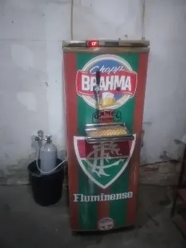 Choppeira completa refrigerada parcela em ateb15 vezes no cartão 