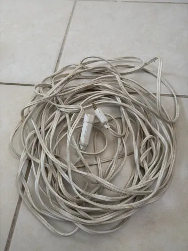 Fiacao eletrica paralelo com plug