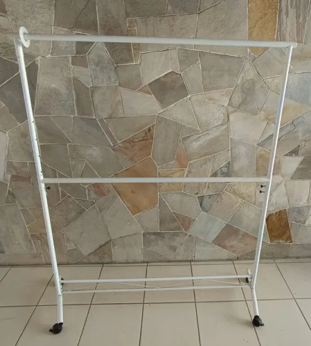 Arara de roupas