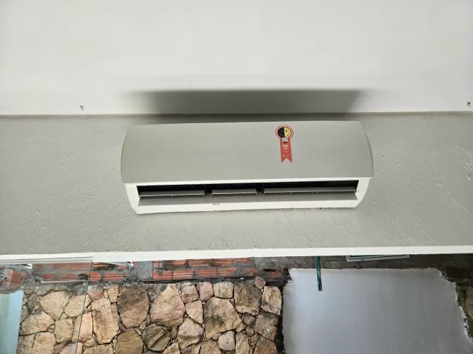 Vende-se ar-condicionado elgin