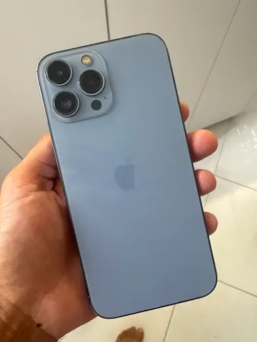 iPhone 13 Pro Max 256gb semi novo R$2.700