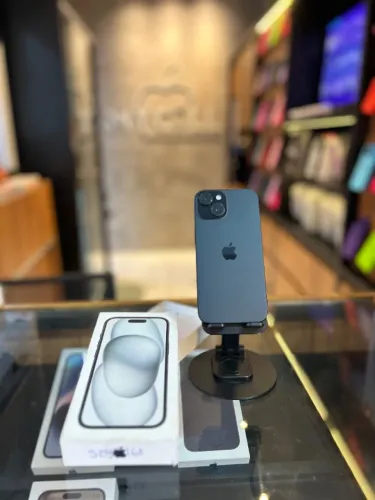 iPhone 15 128gb