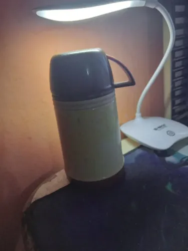 Antiga Garrafinha termica Alladin pequena anos 80 200ml 15cm de altura