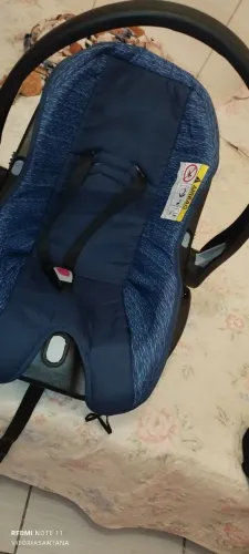 Bebê conforto e carrinho