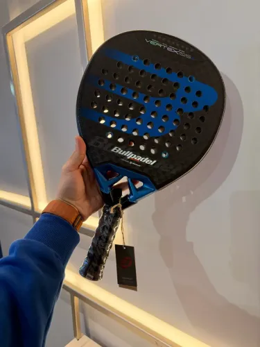 Raquete Bullpadel Vertex 05 Hybrid 2026