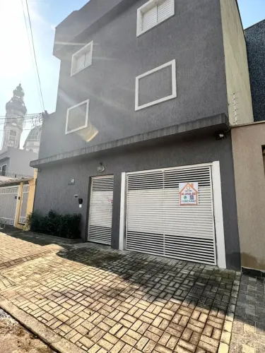 Sobrado para aluguel possui 50 metros quadrados com 2 quartos em Vila Santa Isabel - São P