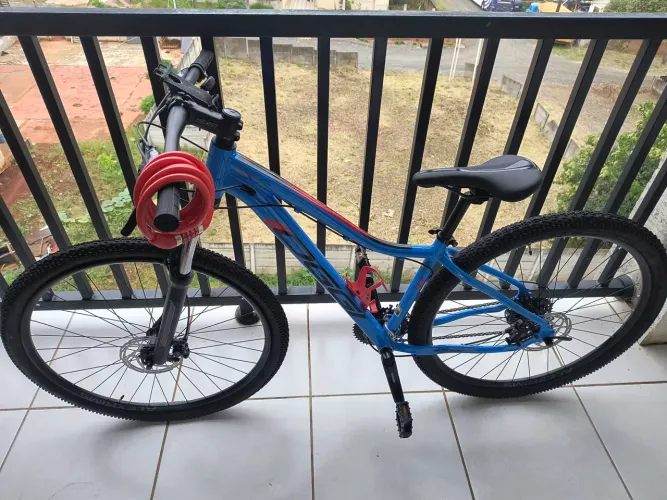 Bicicleta Aro 26 + Corrente + Porta Garrafa e Porta Celular