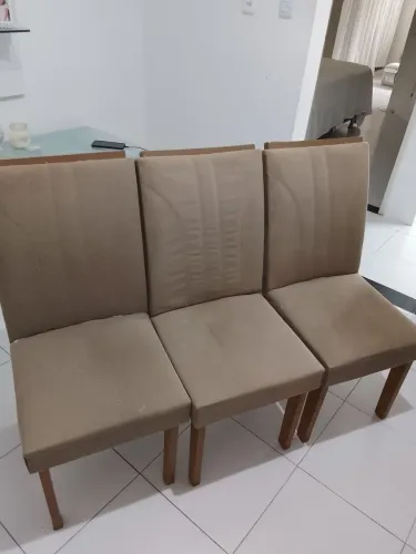 Vendo cadeiras semi novas