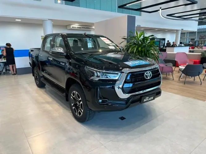 Toyota Hilux CD SRV 4X4 2.8 TDI Diesel Aut. 2026