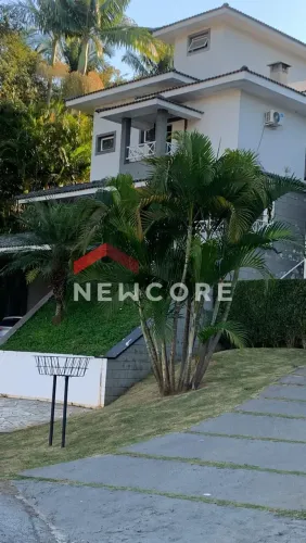 Casa de condomínio em Rua Gavião - Aruã - Mogi das Cruzes/SP