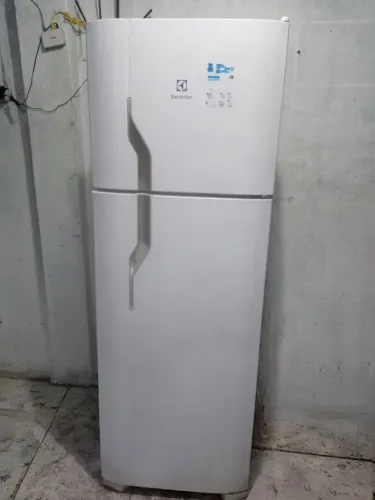 Geladeira Electrolux