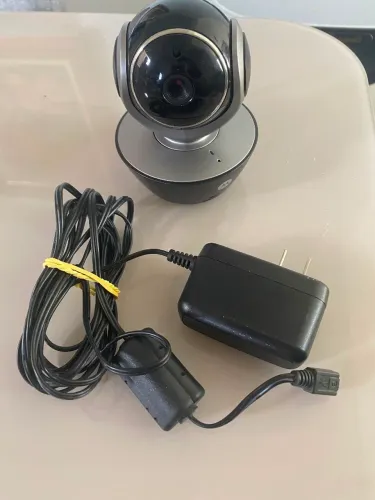 Babá Eletrônica Motorola Focus85-B Wi-Fi HD (Visão Noturna e Áudio Bidirecional)