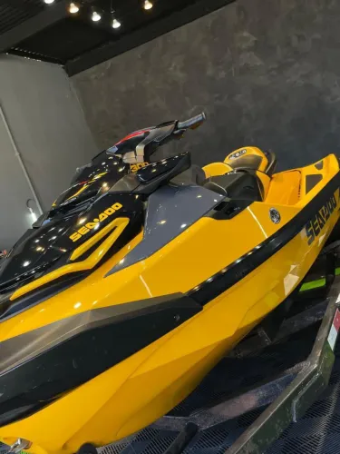 Jet ski Seadoo RxtX 300