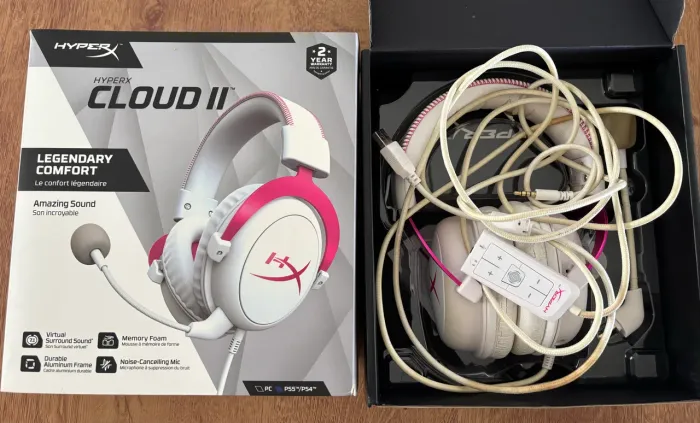 Headset HyperX Cloud II Rosa