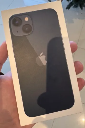 Caixa Lacrada e garantia Apple - iPhone 13 - 256Gb