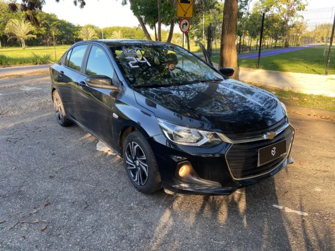 Chevrolet Onix Plus LT 1.0 12V Flex Mec. 4P 2024