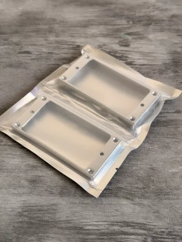 Molduras de Captador Humbucker - Base Curva