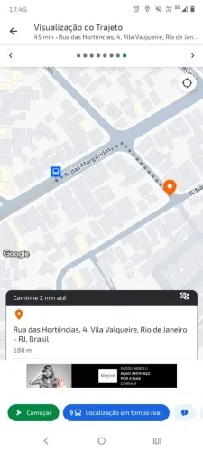 Ofereço servicos de limpeza e cozinheira 