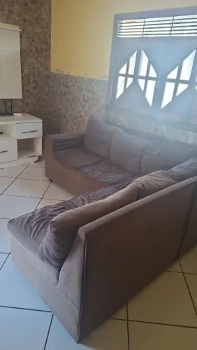 Sofá em L