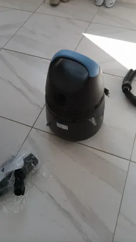 Vendo aspirador de pó Eletrolux, na caixa nunca usado.