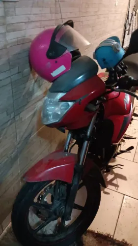 ? OPORTUNIDADE: Apache 150 2014 Vermelha ?