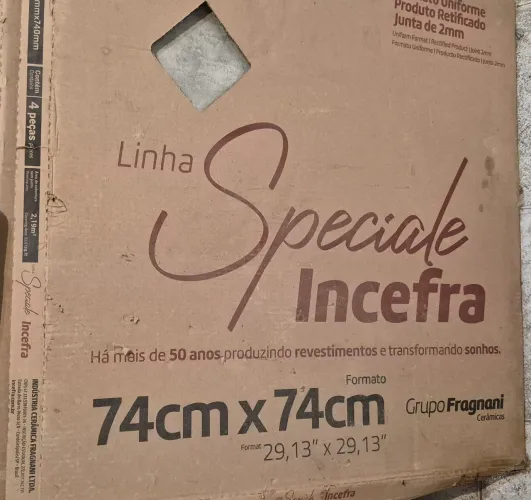 Vendo 28 cx Piso Cerâmico Retificado Acetinado 74x74cm Savona Caixa 2,19m² - Incefra