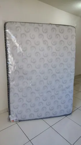 Colchão Casal Espuma D20 14cm - Novo