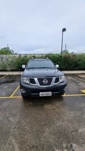 Nissan Frontier SL CD 4X4 2.5tb Diesel AUT 2014