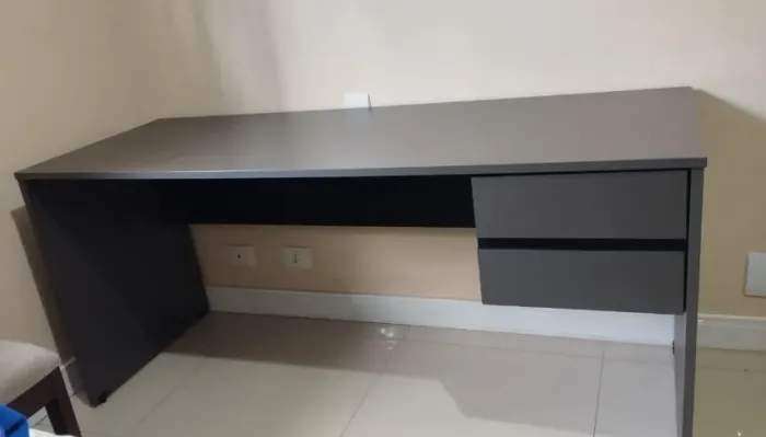 Mesa reta escritório/home office