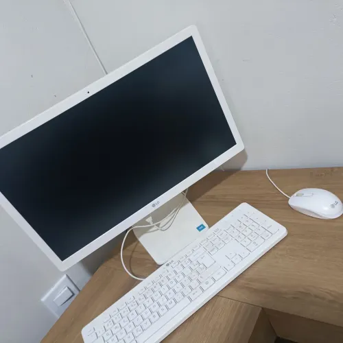 Computador ALL IN ONE