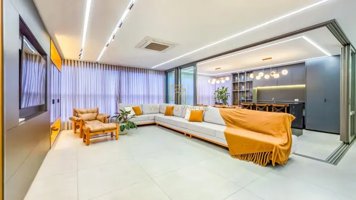 Apartamento com 3 suítes a venda no Maison Constantine - Zona 07
