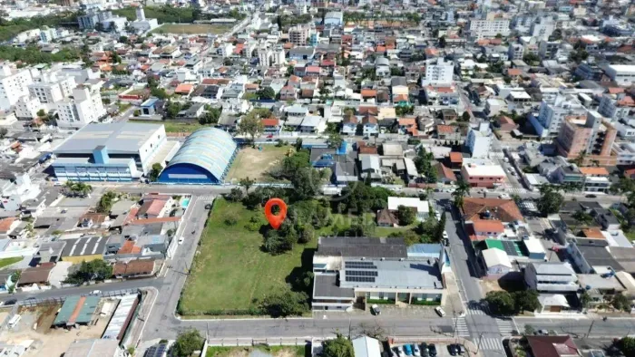 Terreno, 4400 m² - venda por R$ 22.000.000,00 ou aluguel por R$ 40.300,00/mês - Vila Real 