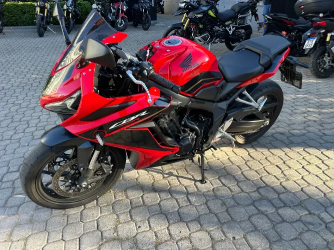 CBR650R
