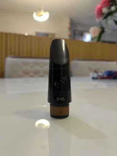 Boquilha Vandoren B45