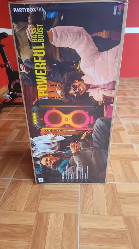 Caixa De Som Jbl Partybox710 Bluetooth Party Box 710 Preto 