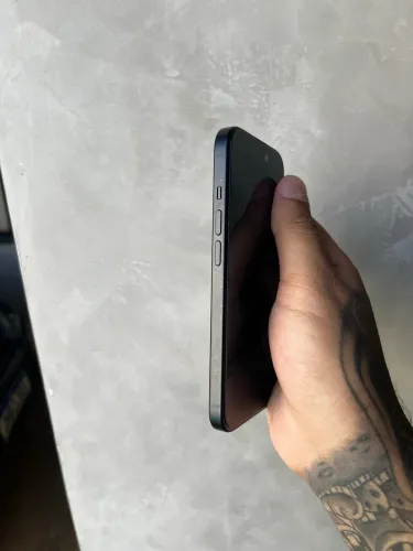 IPHONE 15 À VENDA