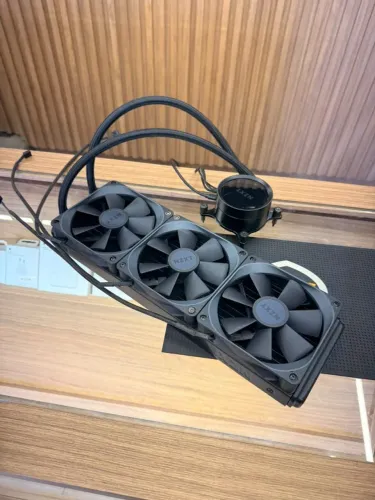 Water cooler NZXT 360mm para Intel (Anápolis)