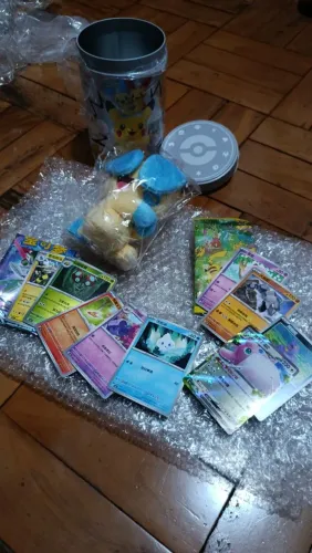 Pokémon nuzzle cheek + cartas
