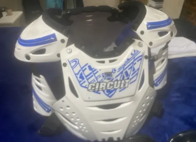 Colete protetor de tórax em PVC para trilhas de moto 
