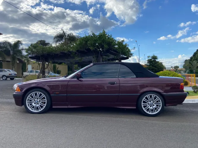 BMW 325I /IA Cabrio 1995