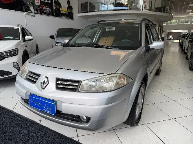 Renault Megane Grand Tour Dynam. Hi-flex 1.6 16V 2012
