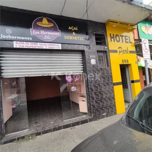 Prédio inteiro à venda com 300 m² em Água Fria, São Paulo
