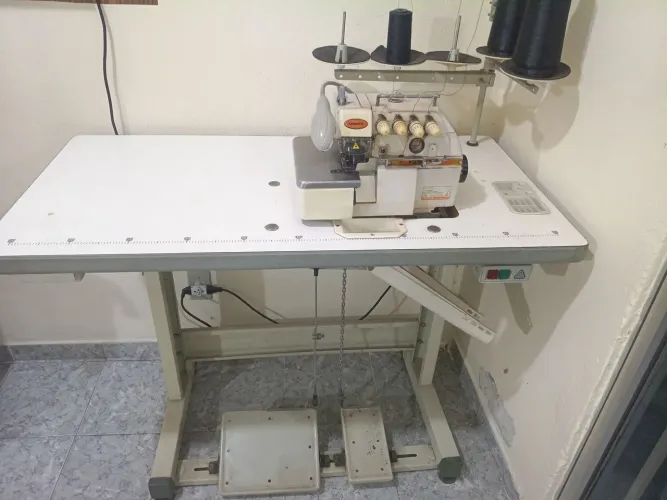 Overloque e reta industrial perfeitas