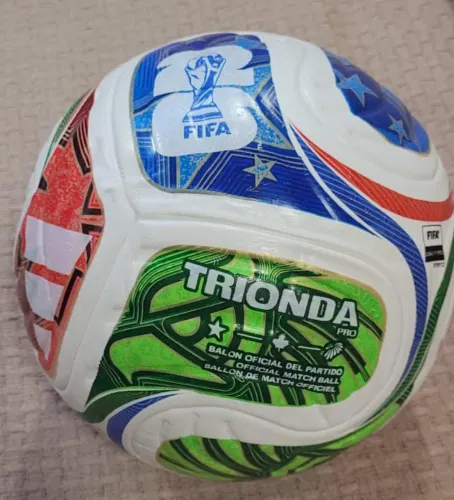 Bola TRIONDA da Copa do Mundo 2026